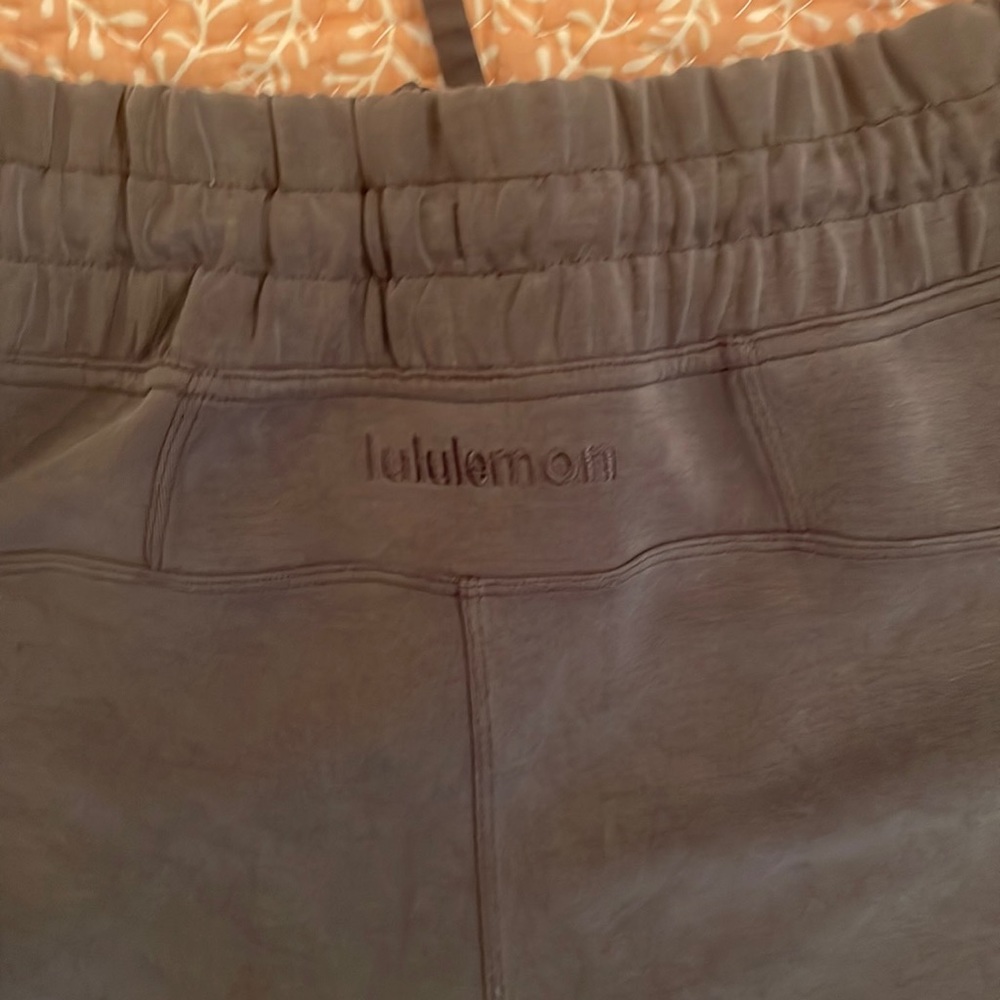 Lululemon wide leg crop